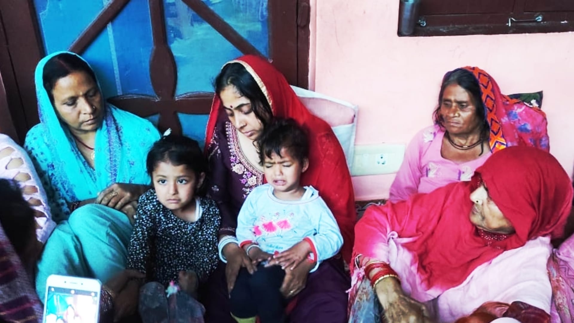 Martyr Arvind Kumar wife Bindu Devi emotional words  during cremation