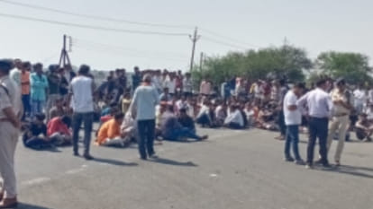 Youth murdered in Ratlam, villagers block the highway
