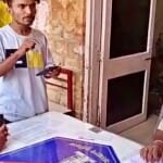 थाने में पहुंचा युवक