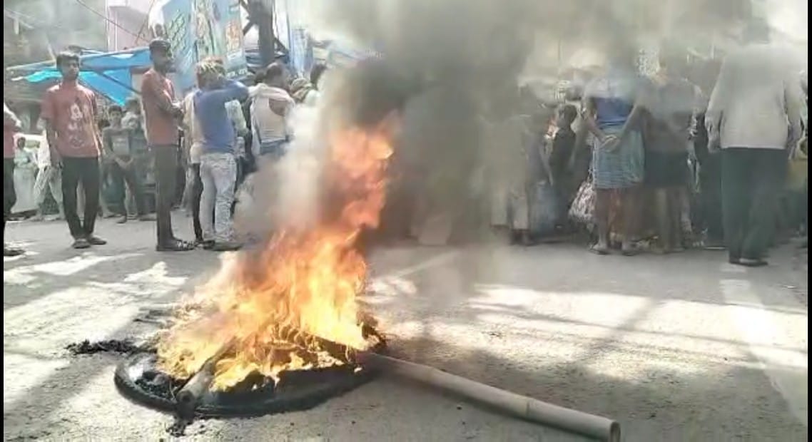 Bihar: Dead body of a young man found hanging from a bamboo in Patna, Family alleges murder
