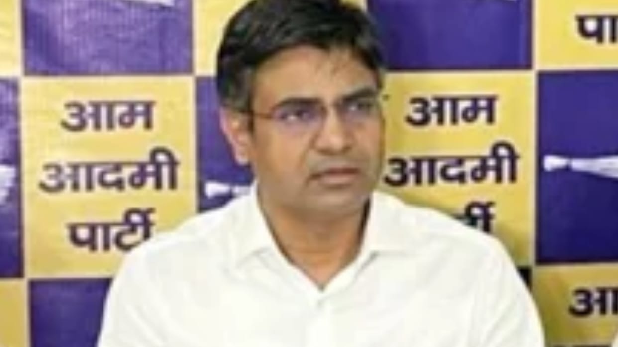 AAP targets CM Bhupesh Baghel and Rahul Gandhi on chhattigarh liquor scam