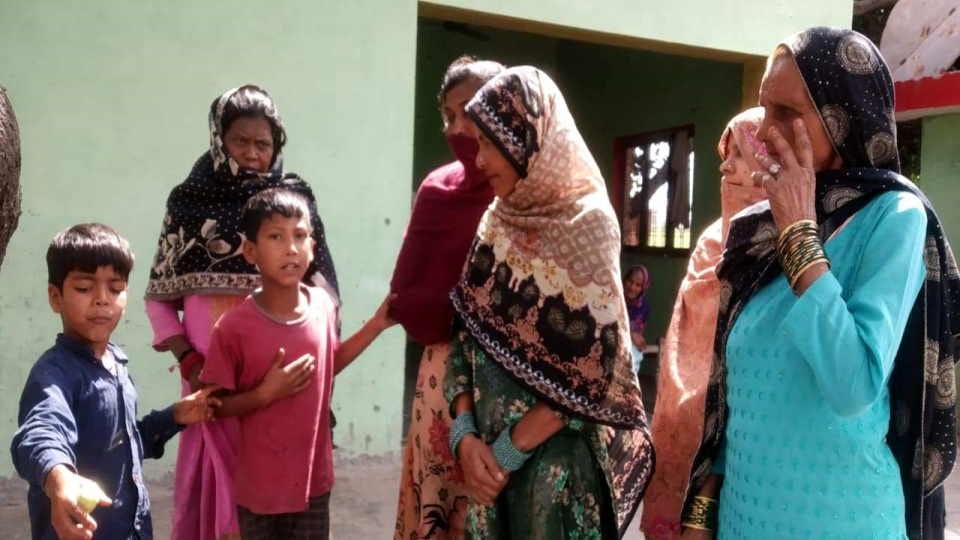 Dehradun Vikasnagar News Leopard was roaming around children eight year old Nazia saved her three brothers