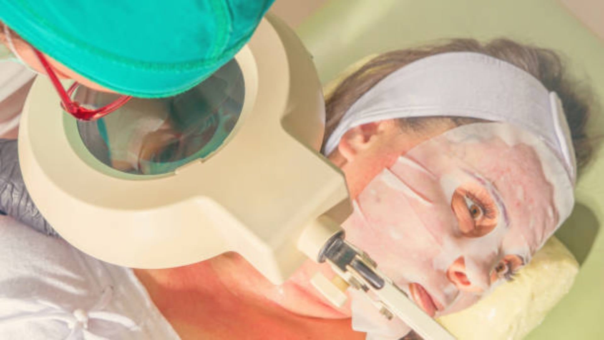 What Is a HydraFacial How It Works Benefits and Risks in hindi