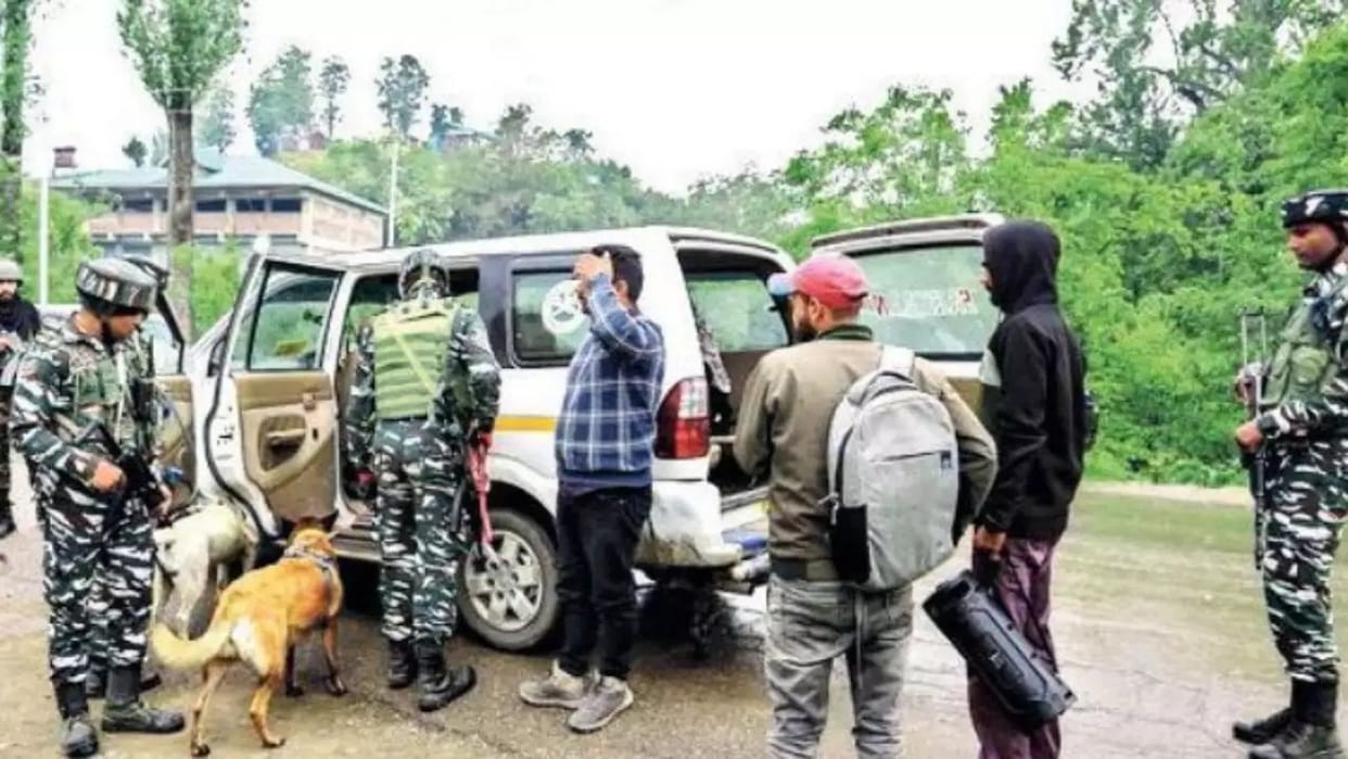Jammu Kashmir: Before the G20 meeting, terrorists planning attack with explosive ladden vehicle