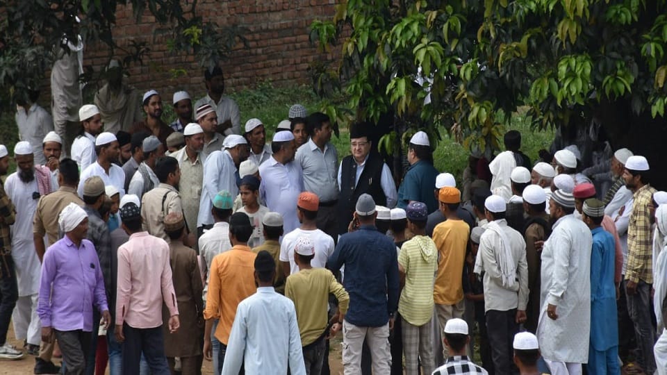bodies of nine people of the same family were buried in moradabad