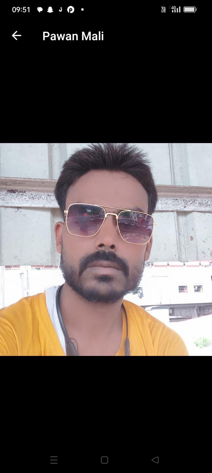Ballia Accident: Tired of domestic discord, the young man committed suicide, the dead body was found hanging f