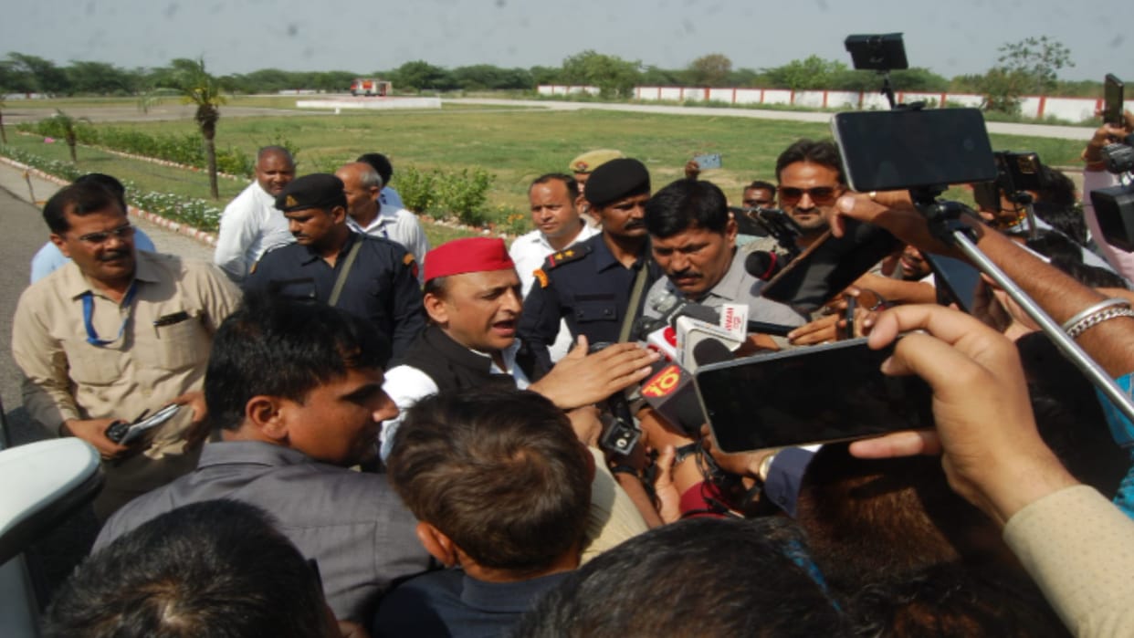 Akhilesh Yadav road show in Meerut and said that why BJP governments are silent for wrestlers