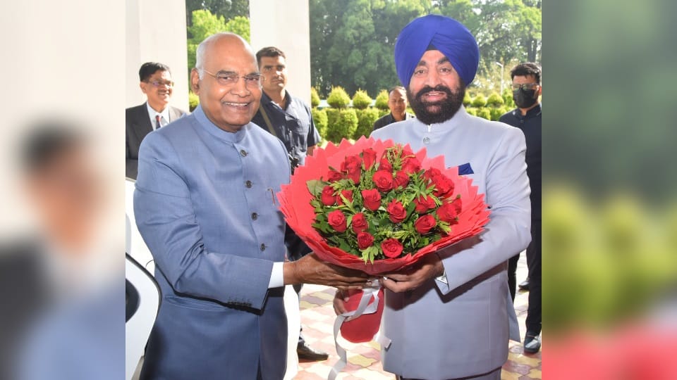 Former President Ramnath Kovind reached Mussoorie on a two day visit in LBS Academy