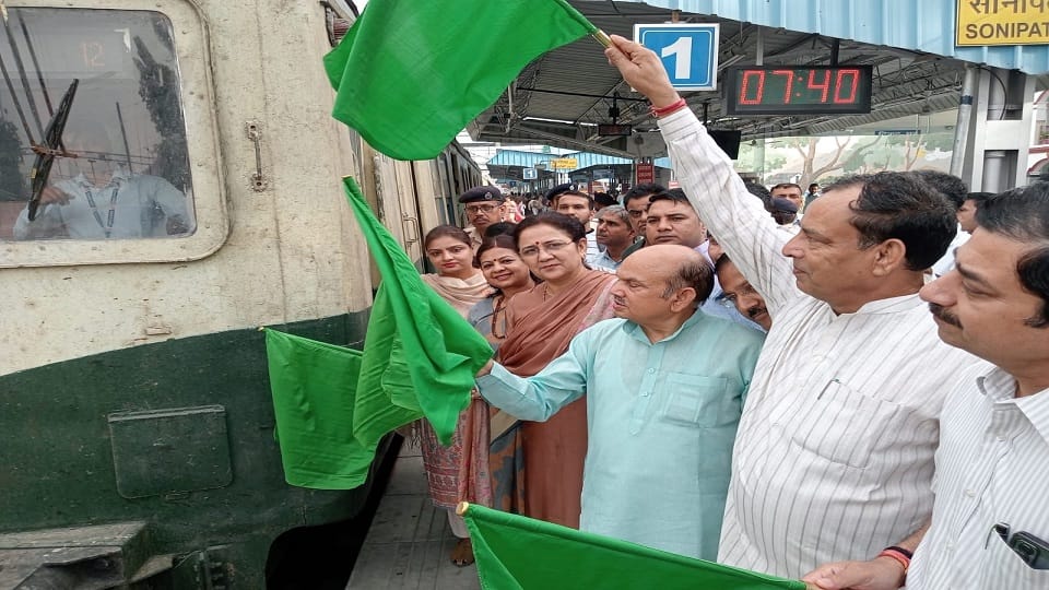 women special train started after four months in Sonipat
