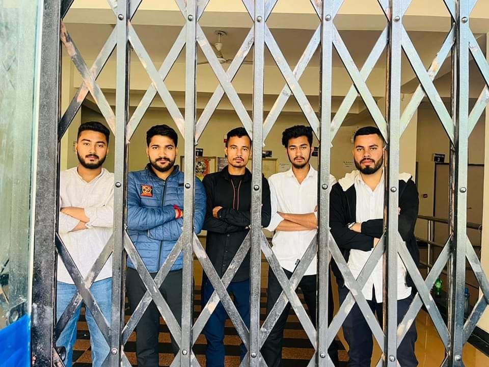HNB University Student union officers imprisoned in university building for third day For annual function