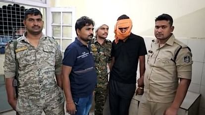 Morena Murder Case: मुरैना हत्याकांड के आरोपी का शॉर्ट एनकाउंटर, पैर में लगी गोली, पुलिस ने दो को पकड़ा Morena Murder Case Police got big success in Lepa murder case arrested two main accused