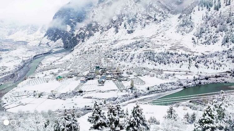 Himachal Weather update: Fresh snowfall in Lahaul-Kinnaur, danger looms over apple crop