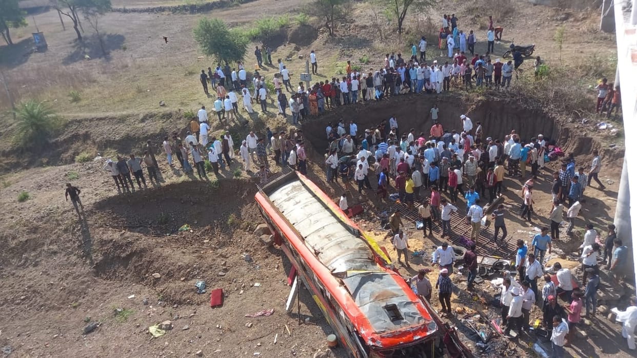 Khargone Bus Accident: Number of deaths increased to 25