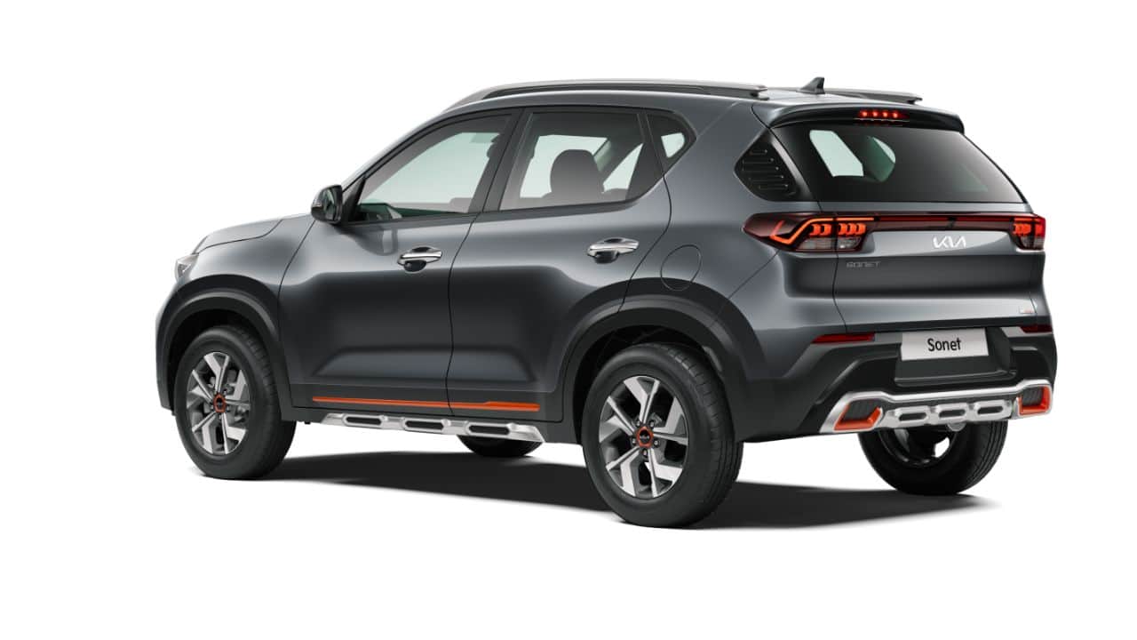 Kia India Launches New Variant of Sonet sub-compact SUV Kia Sonet Aurochs Edition Price Features Engine Specs