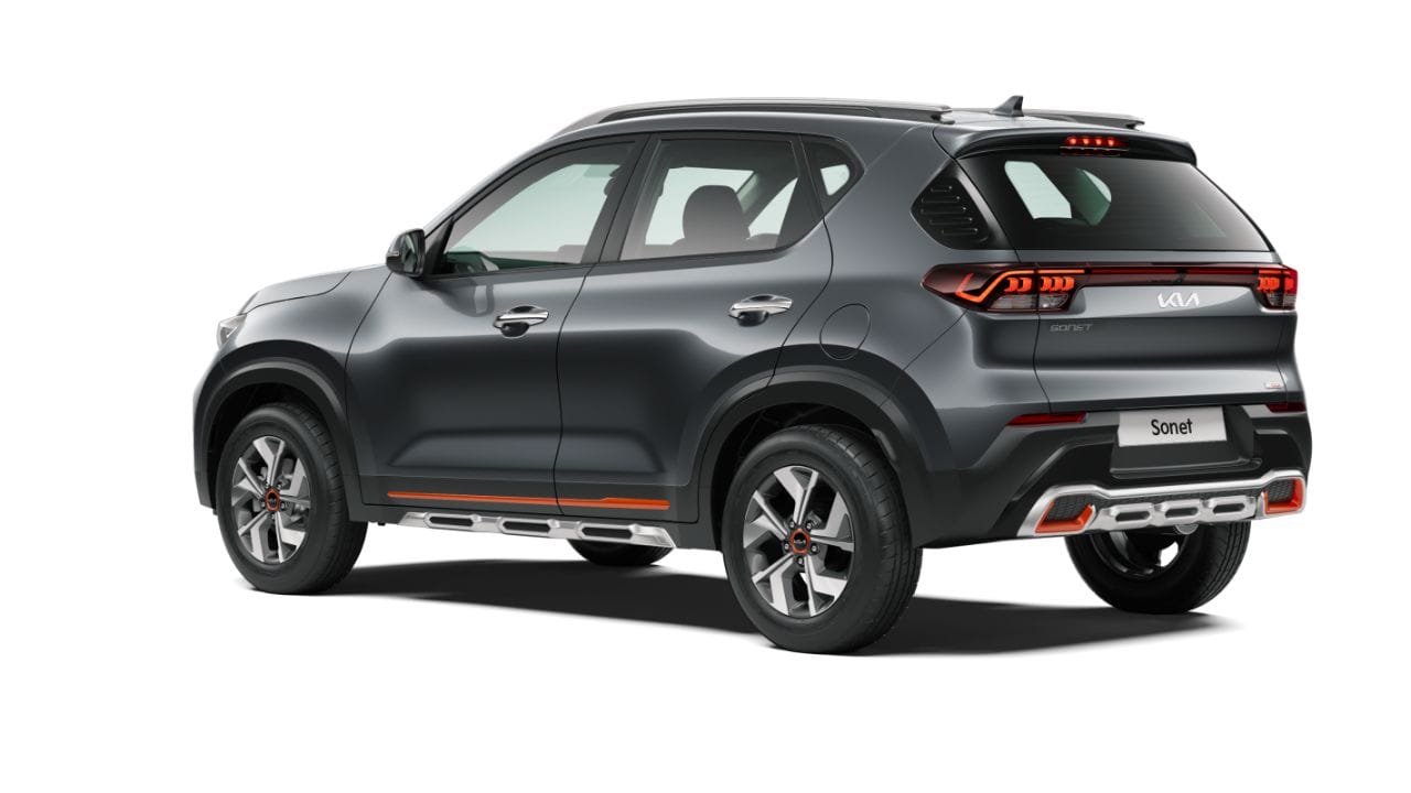 Kia India Launches New Variant of Sonet sub-compact SUV Kia Sonet Aurochs Edition Price Features Engine Specs