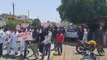Gurjar community demonstrated in Rajgarh asked to remove Pocso Act in gang rape case