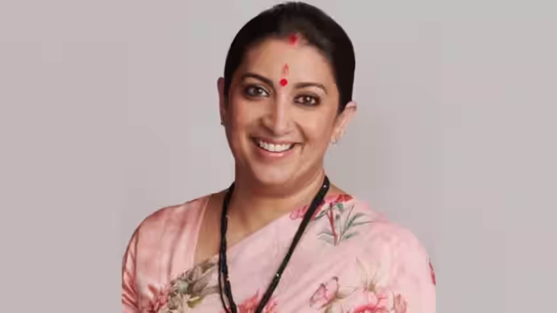 Smriti Irani Shared A Video On Instagram Of TMKOC Show Actress Gives Advice for eating Almond To Married Ones
