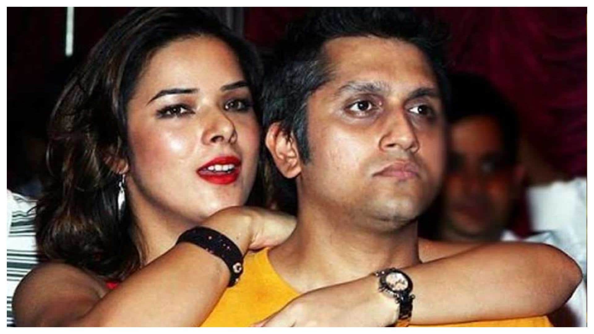 Bollywood Actresses Who Suddenly Got Married Their Film Director Or Producer Not Actor