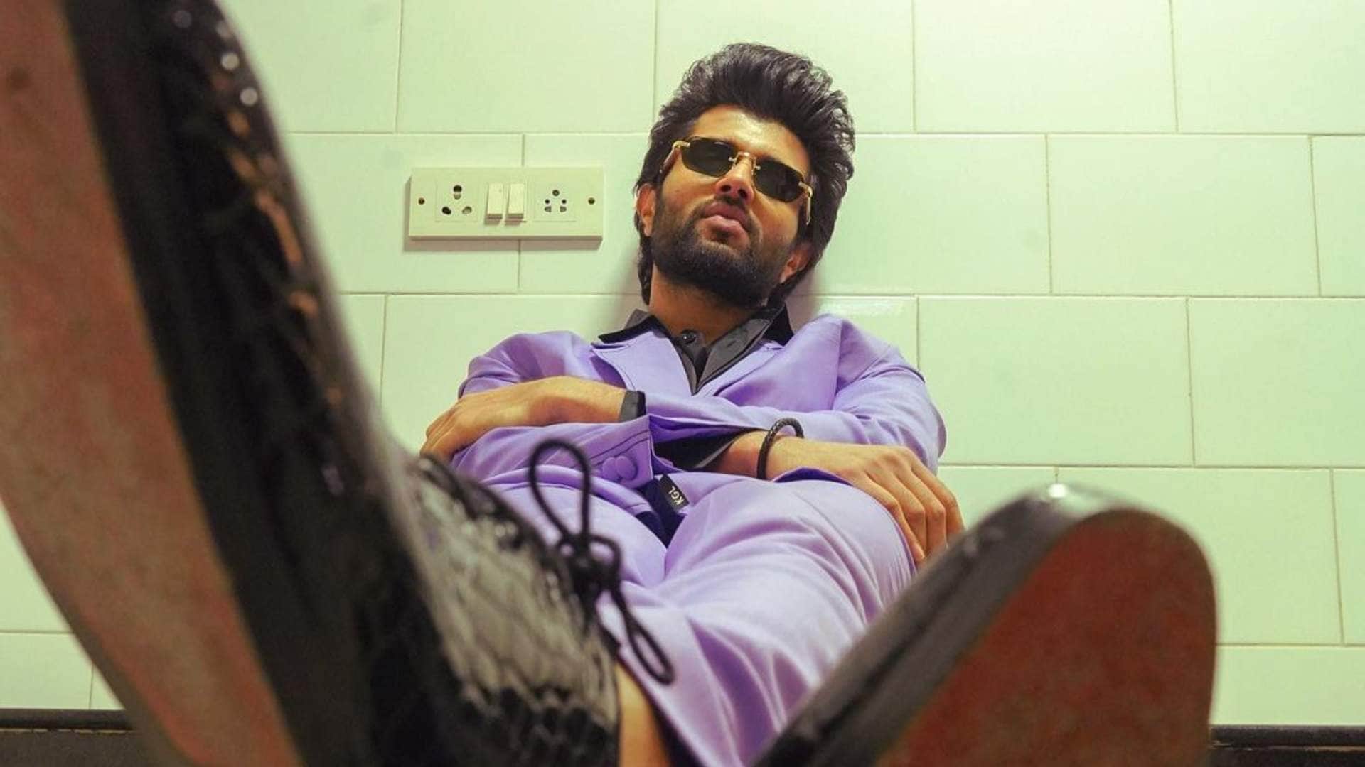 Happy Birthday Vijay Deverakonda know actor lesses unknown facts and filmy career