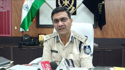 Gwalior: आगामी विधानसभा चुनाव को लेकर अलर्ट मोड में पुलिस, हिस्ट्रीशीटर और बदमाशों की लिस्ट करेगी तैयार Police in alert mode regarding upcoming assembly elections Will prepare list of history sheeters and miscreant
