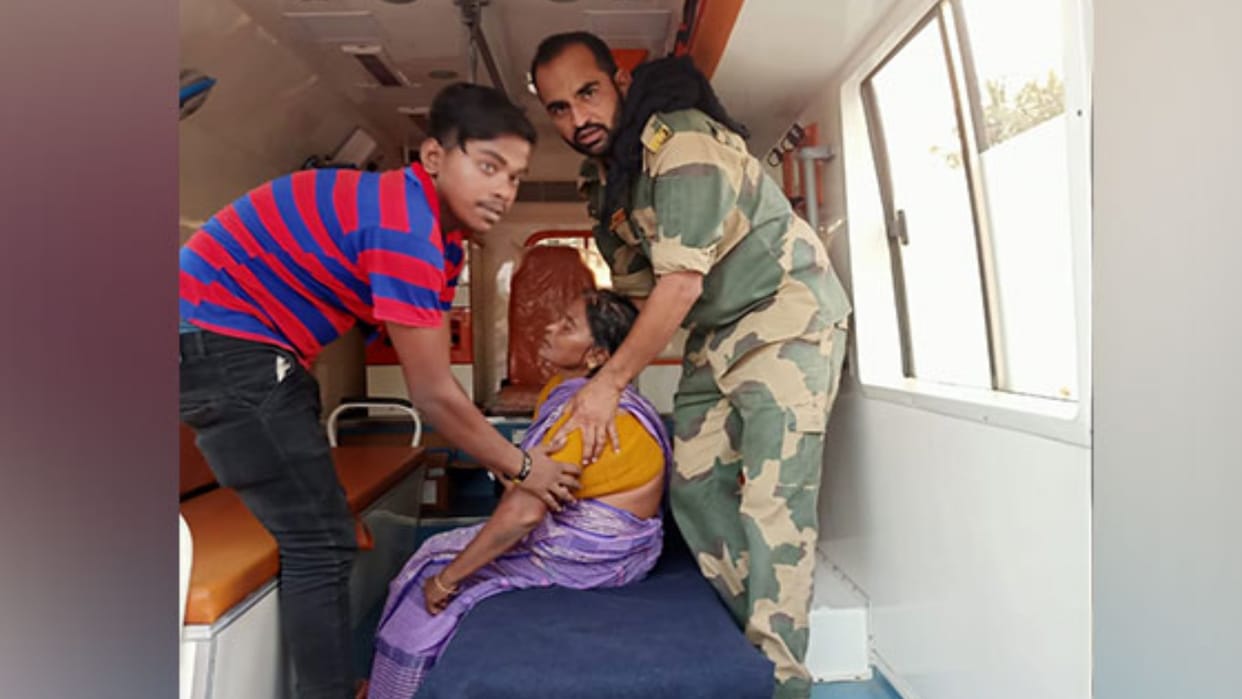 BSF saves life of elderly woman from West Bengal at India Bangladesh border