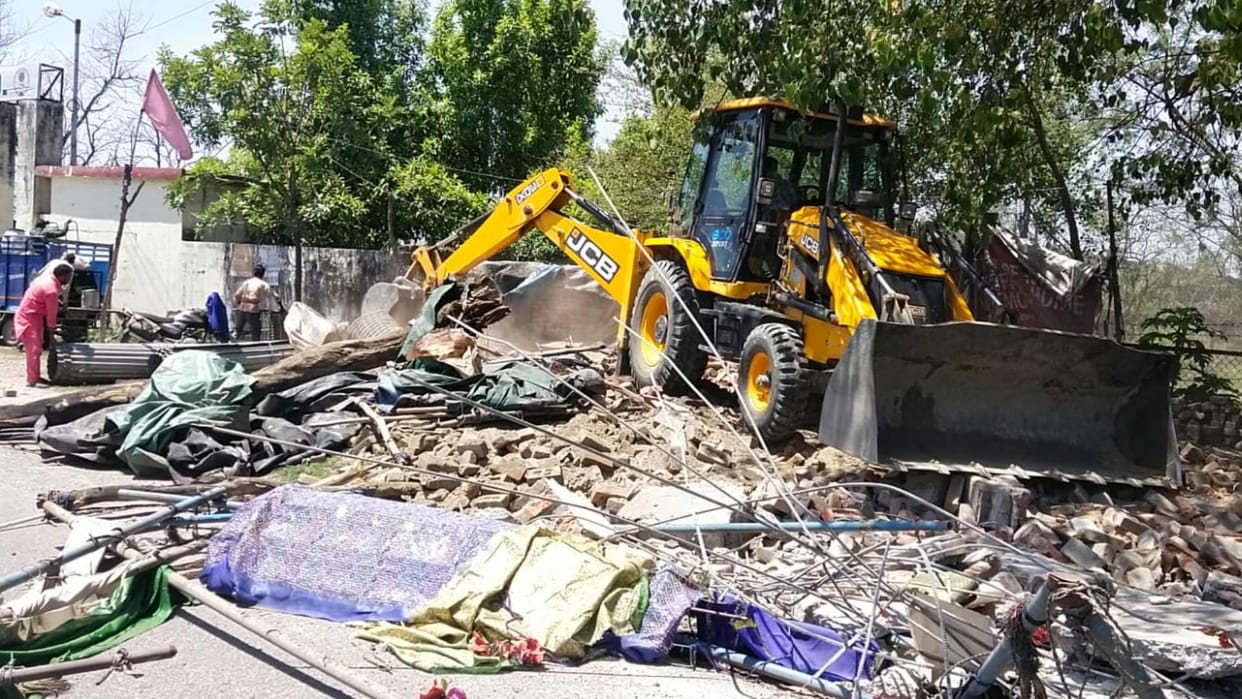 Encroachment land jihad in Uttarakhand forest department removed 256 tombs built in forest land
