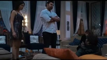 Rosh Movie Review in Hindi Mimoh Chakraborty Yash Raj Nikita Soni Alina Rai Vrajesh Hirji Govind Pandey