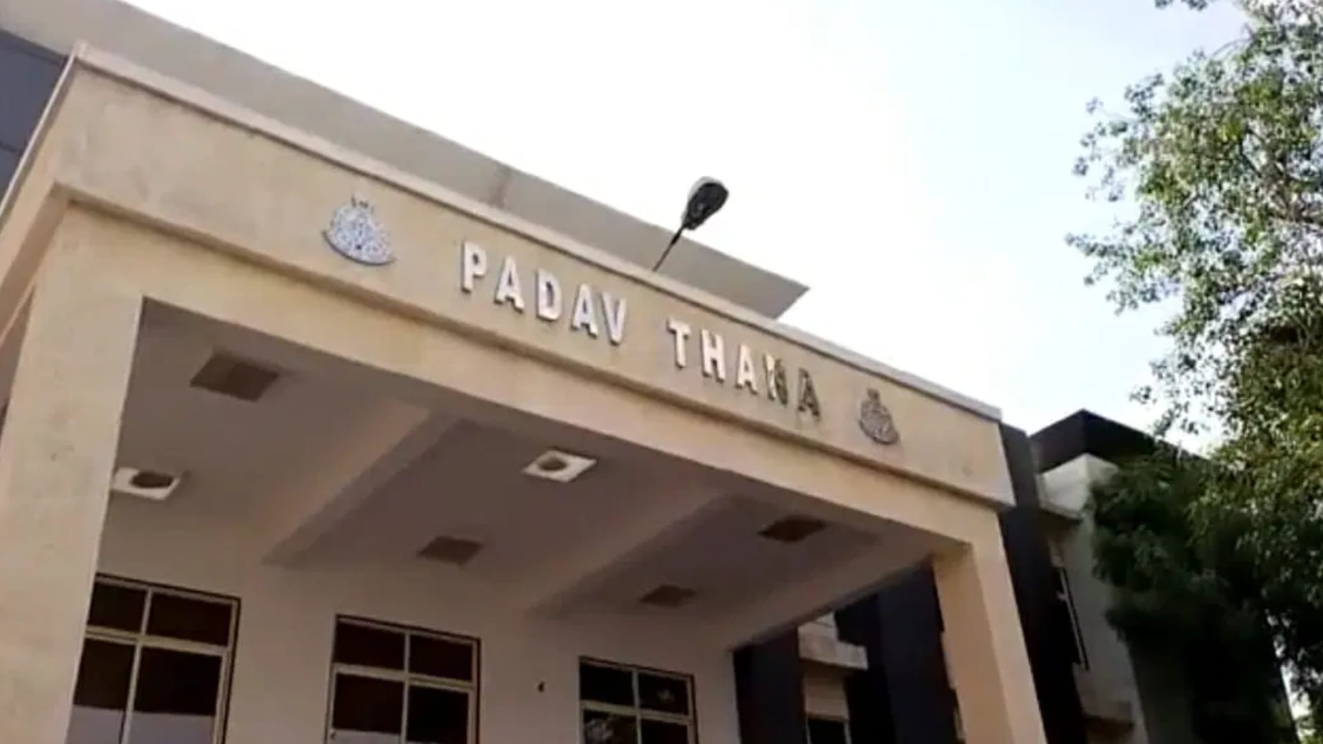 ग्वालियर की महिला पुलिसकर्मी ने सुसाइड कर लिया।
