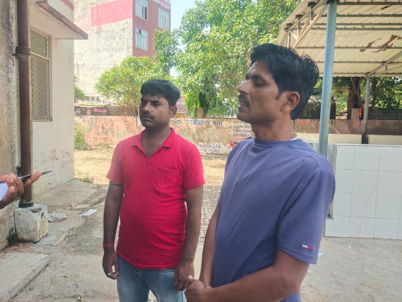 Husband brutality in Unnao, first he was beheaded with hammer and brick, then he was stabbed with a knife
