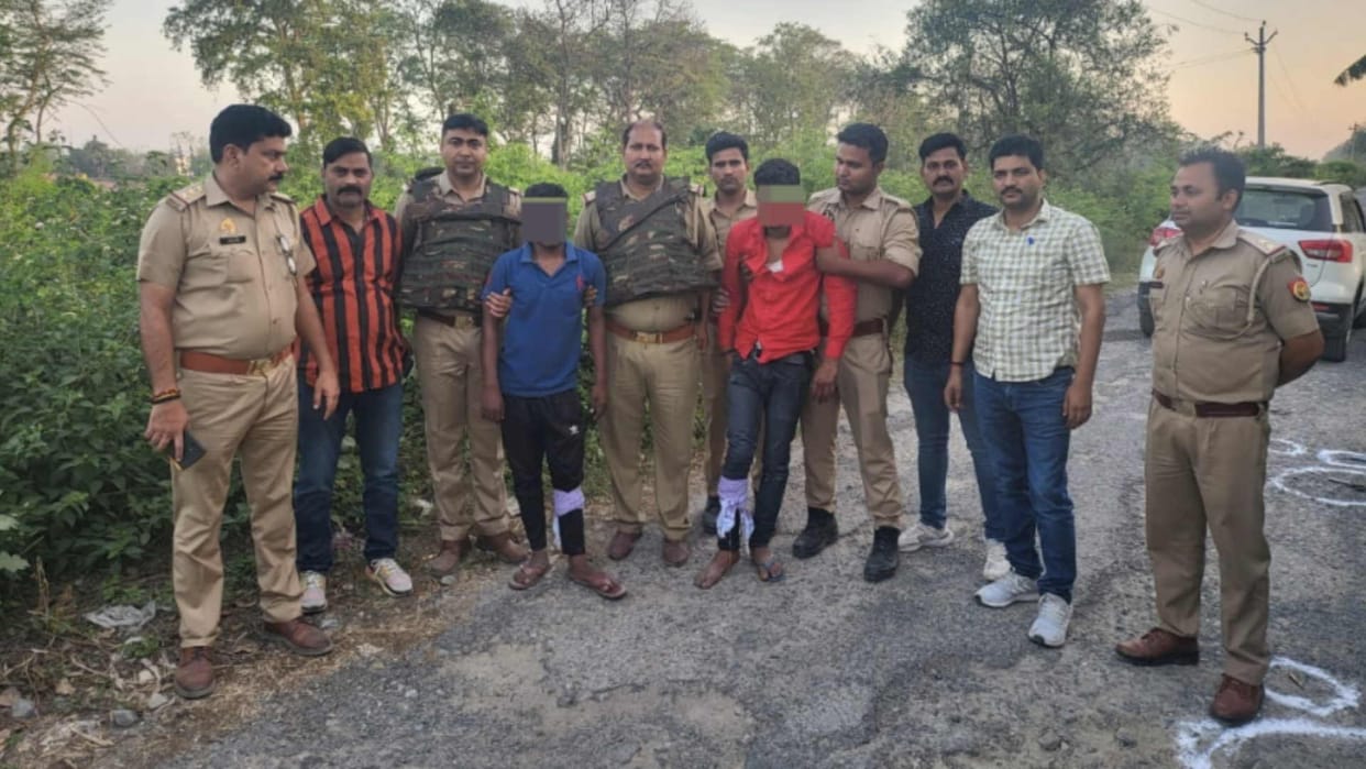 Encounter between police and cattle smugglers in Kushinagar three arrested