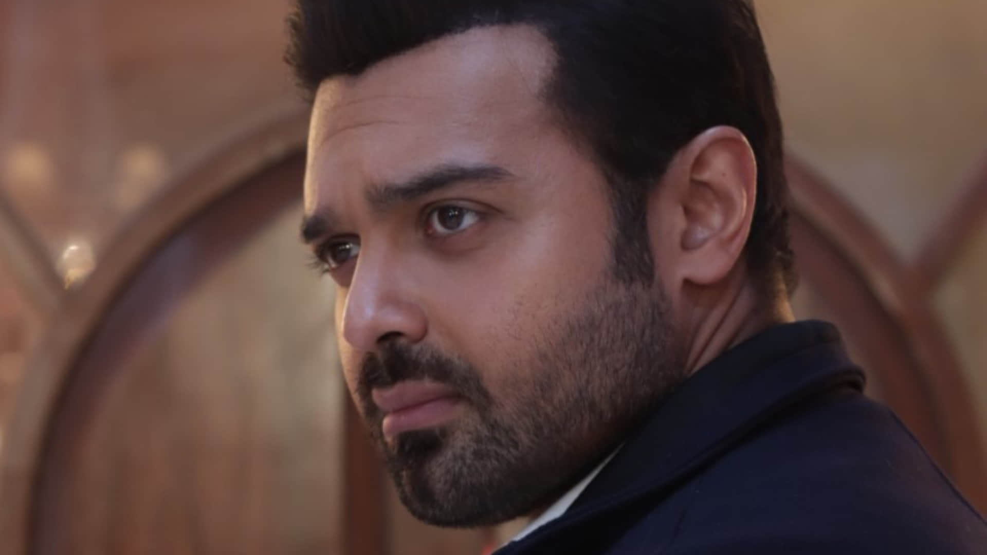 Mimoh Chakraborty reveals his dad Mithun Chakraborty broke down after his first debut flopped film