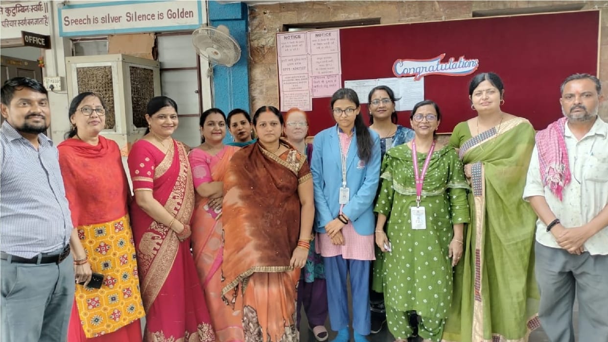 CGBSE Result 2023: Peon daughter became topper, Jharna Sahu 6th rank in 12th