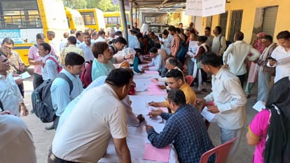 Nikay Chunav Meerut: Poling parties start to reach at Booths,  Voting tomorrow
