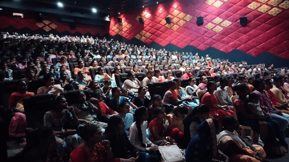 The Kerala Story watch free of cost to girls by Matri Shakti Suraksha Manch In Balod