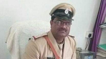 बिहार: शराब तस्करी मामले में दो सब इंस्पेक्टर समेत तीन पुलिसकर्मी निलंबित