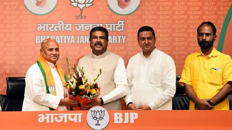 RCP Singh: भाजपा नेता अनिल बलूनी बोले, आरसीपी सिंह के जुड़ने से पार्टी होगी मजबूत, जीतेंगे बिहार की सभी सीटें