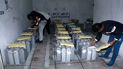 Mayor and Parshad future imprisoned in EVMs and ballot boxes