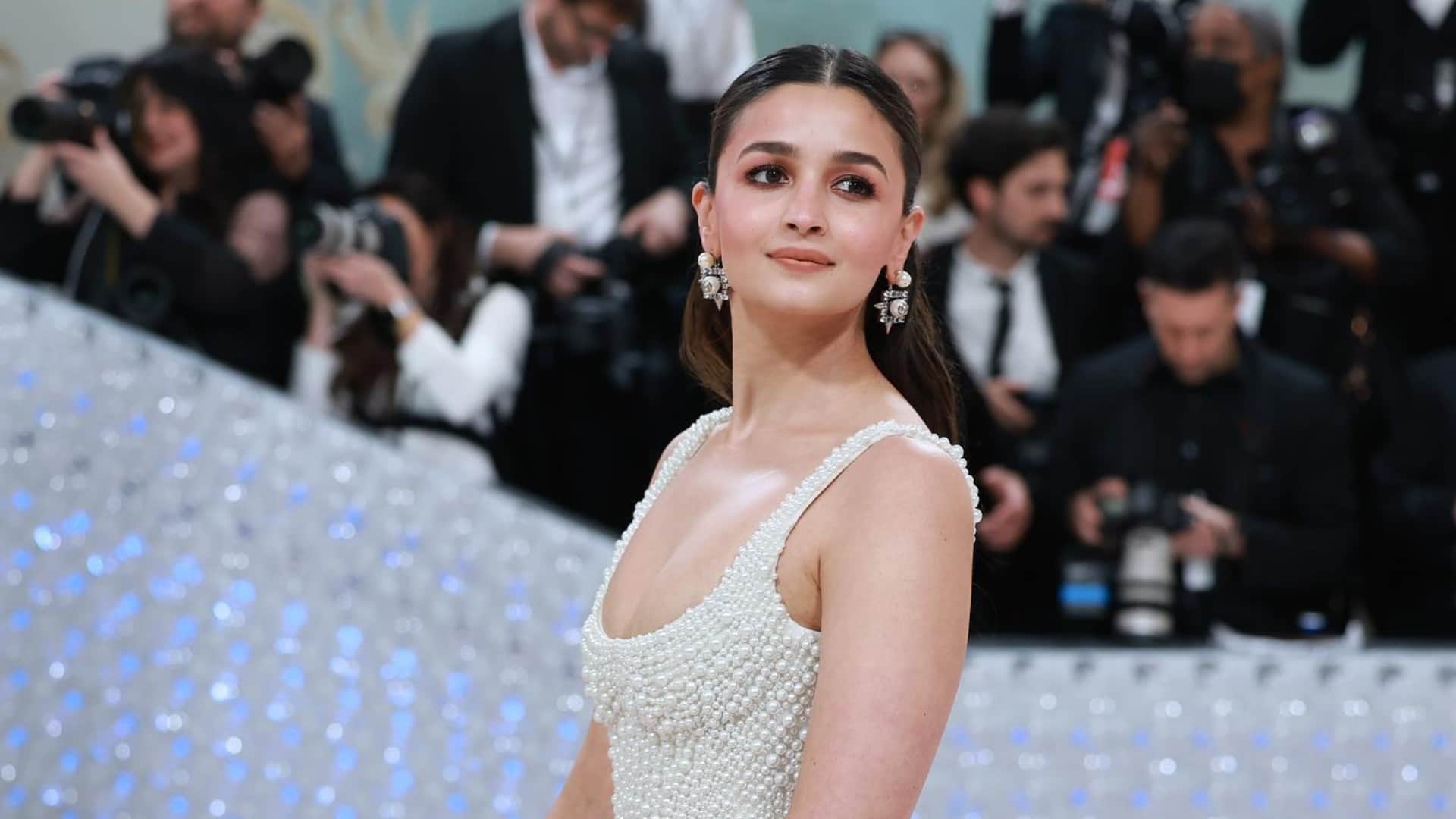 Alia Bhatt reveals what was going in mind Met Gala 2023 actress tell she did not want to fall down red carpet