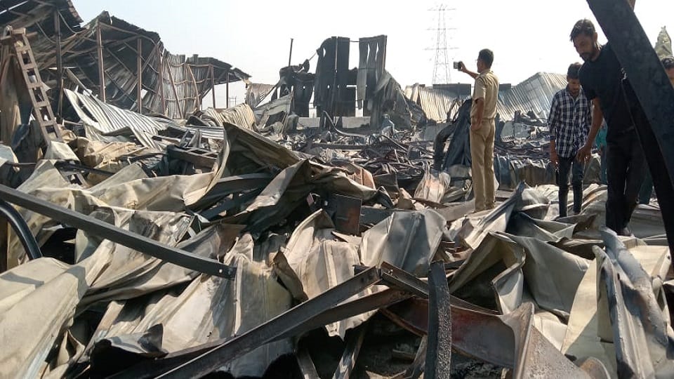 Four people burnt to death due to fire in Ashoka Foam Factory Bareilly