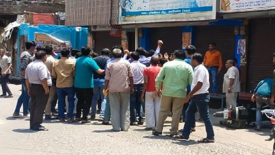 Up Nikay Chunav 2023 Live etah kasganj Election Phase 2 Voting Updates In Hindi