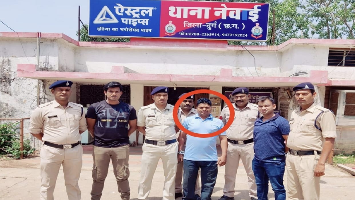 Husband kills wife by stabbing her in Bhilai s Newai