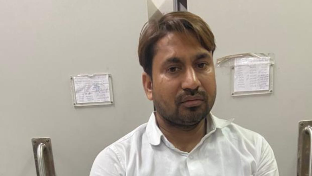 Jaipur Greater Municipal Corporation officer arrested for taking bribe of 25 thousand by acb