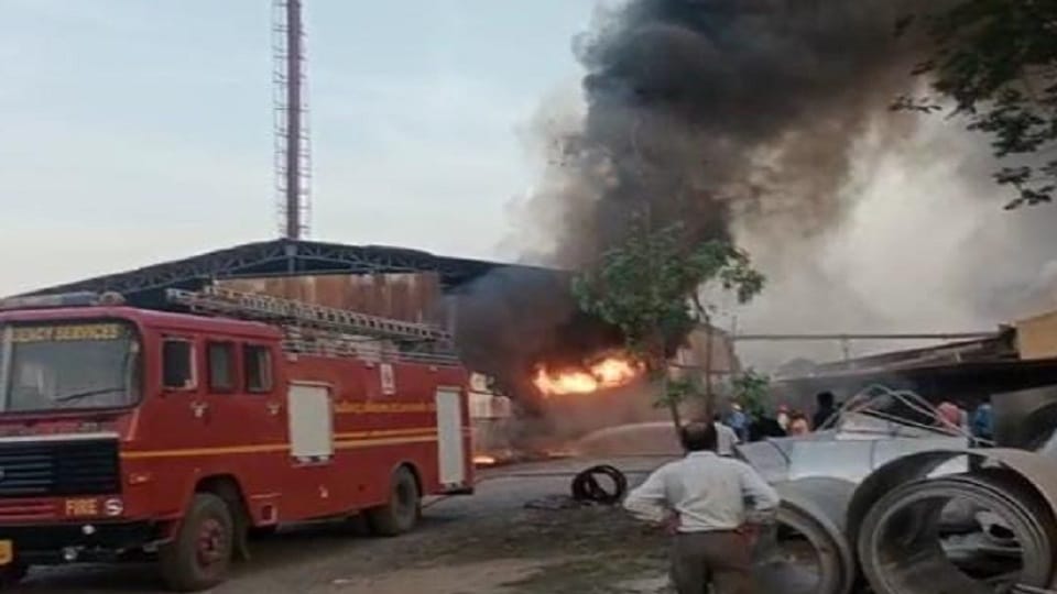 fire in shiv industries operating in industrial area korba