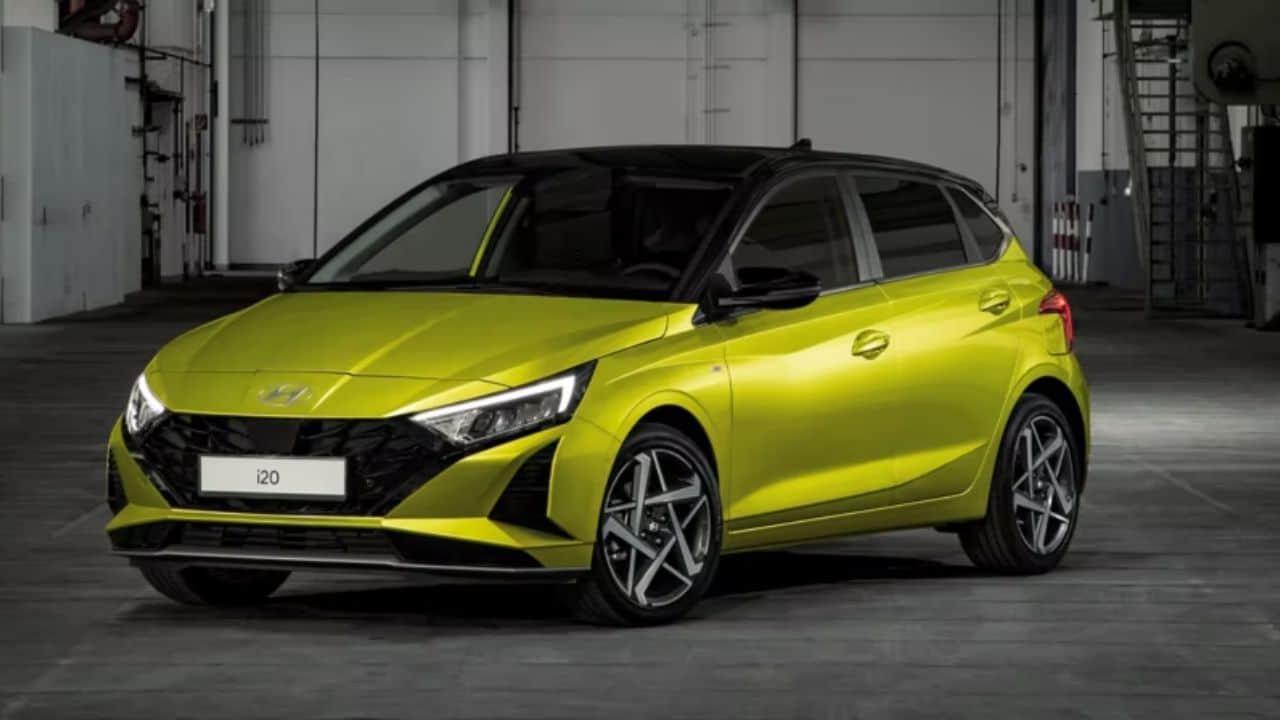 What is connected car technology, what are its benefits, why it is becoming the choice of customers