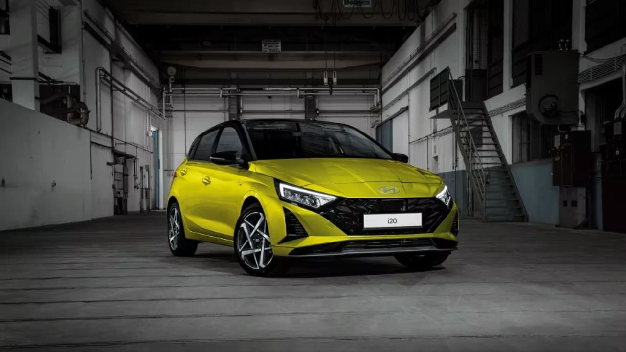 hyundai premium hatchbak i20 facelift unveiled in europe, gets adas new alloys and more features