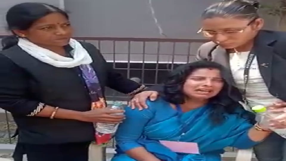 SP candidate Archana Panda crying has gone viral on social media