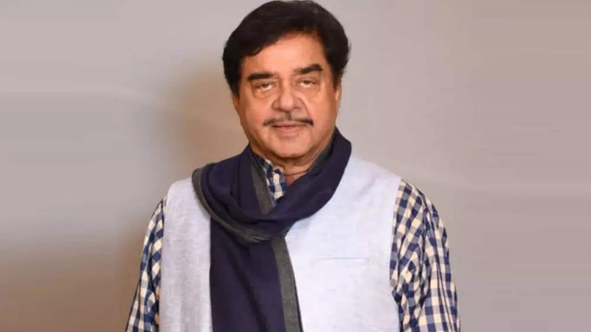 50 Years Of Dost: Shatrughan Sinha Career as villain actor played negative role in first time in Pyar Hi Pyar