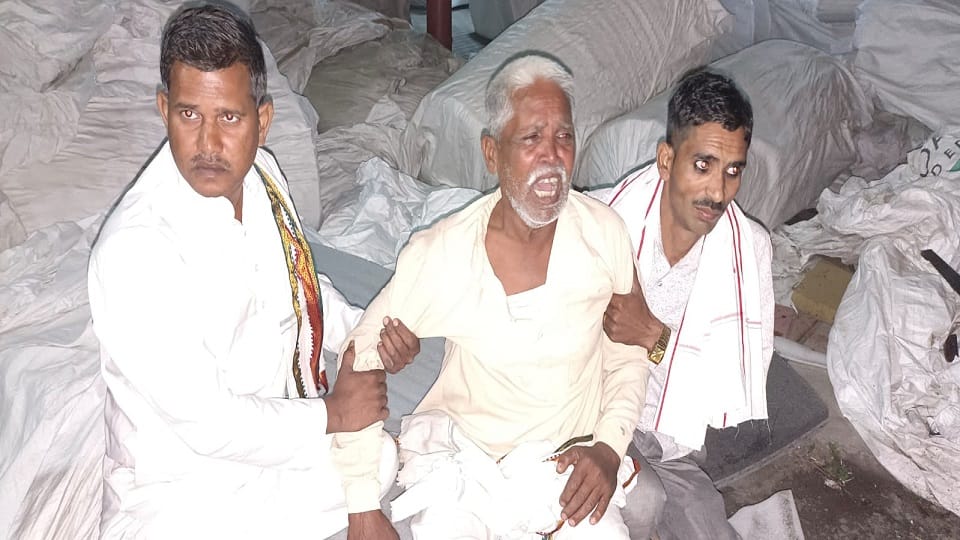 Bareilly Foam factory fire Arvind death leaves pregnant wife and father in grief