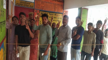 UP Nikay Chunav 2023 Live Bareilly Municipal Election Phase 2 Voting in Bareilly Shahjahanpur Budaun Pilibhit
