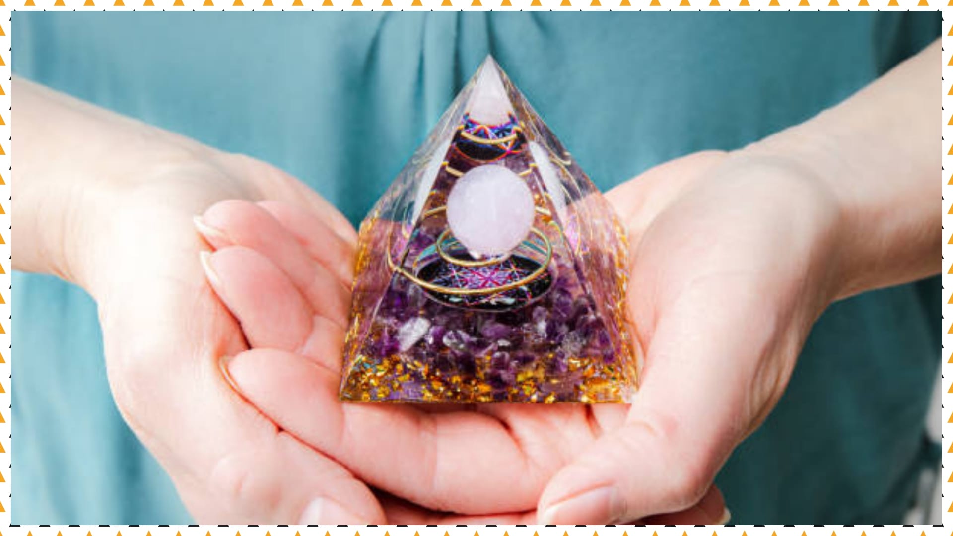 Vastu Tips For Home where to keep vastu pyramid at homeइ Benefits in Hindi
